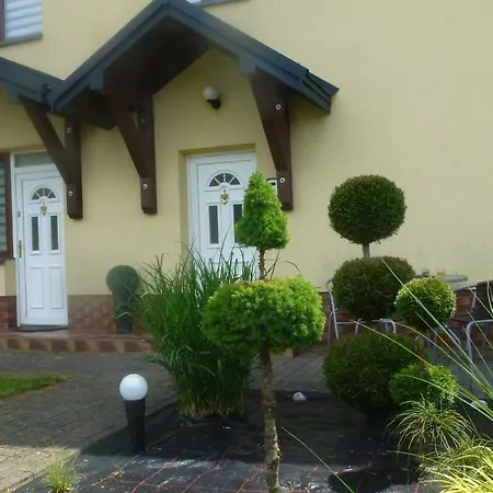 Apartament Bieszczady Myczkowce Exterior photo